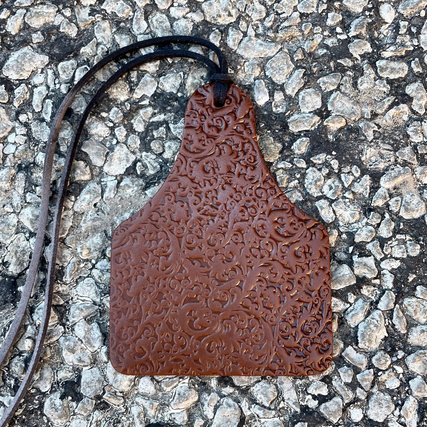 Callahan Leather Scroll Cow Tag Air Flair